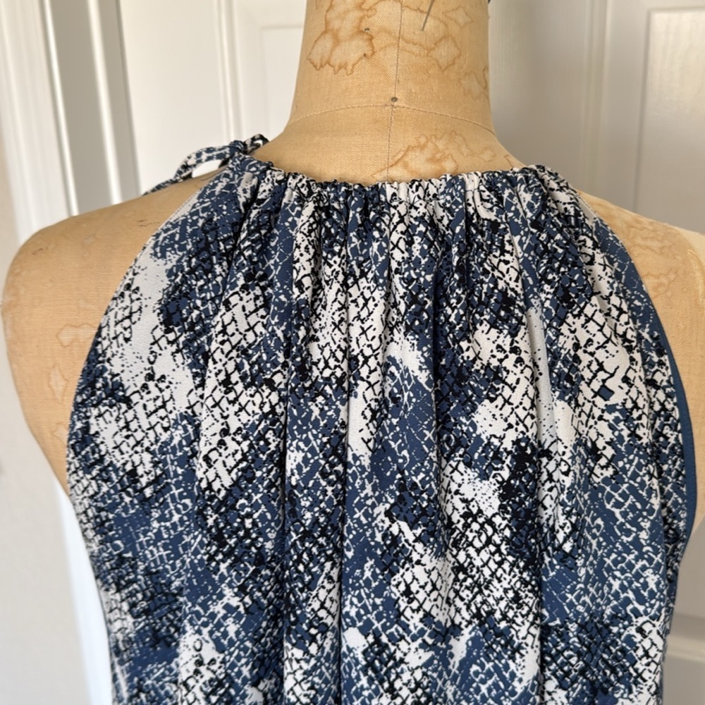 BCBG Maxazria Blue Snake Print Halter Women's Dress. Size S - Picture 5 of 11